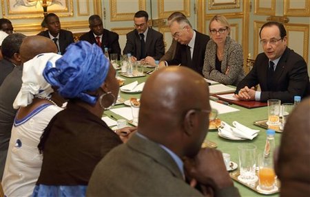 Francois Hollande et les associations franco-malienne